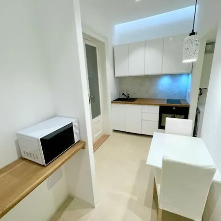 Fantastic Location! Superhost 5 Star * Praga