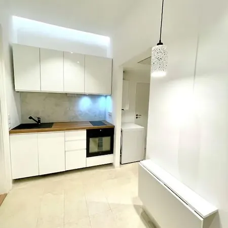 Fantastic Location! Superhost 5 Star Praga