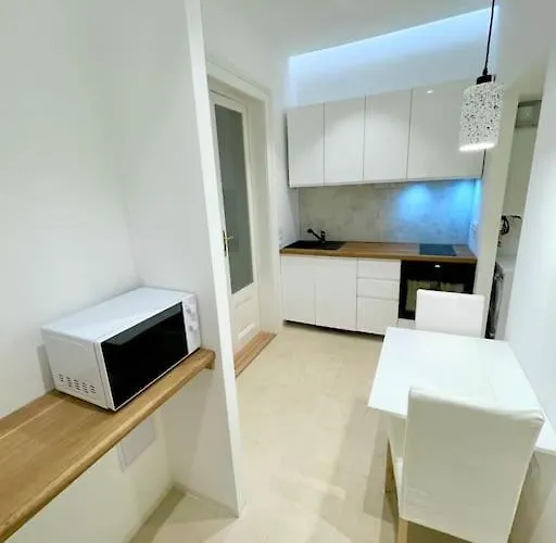 Fantastic Location! Superhost 5 Star * Praag