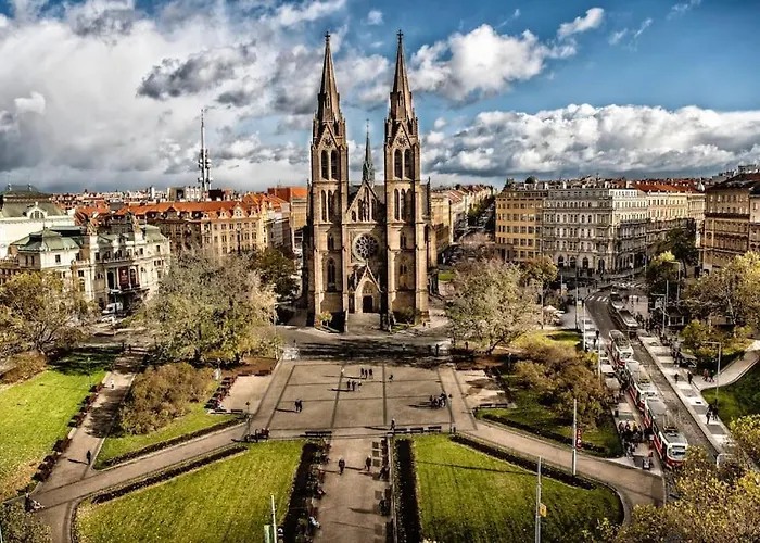 Fantastic Location! Superhost 5 Star Apartment
